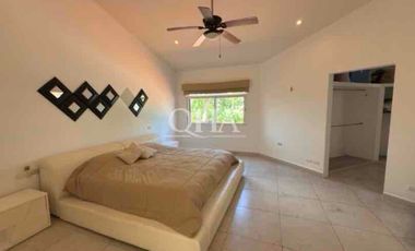 Se renta casa en isla dorada Cancún