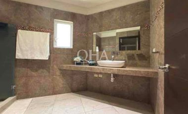 Se renta casa en isla dorada Cancún