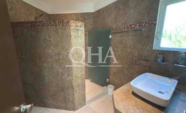 Se renta casa en isla dorada Cancún