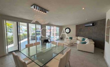 Se renta casa en isla dorada Cancún