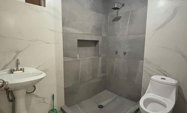 EN VENTA CASA EN LOMAS DE SANTANDER