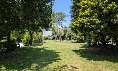 Casa en venta en Oaxtepec con alberca y uso comercial 2,060 m² de terreno