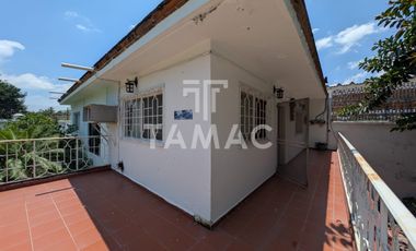 Casa en venta en Oaxtepec con alberca y uso comercial 2,060 m² de terreno