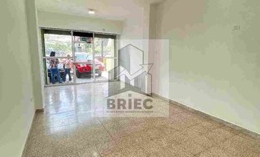 Kennedy local estratégico de 60 metros cuadrados con parqueo