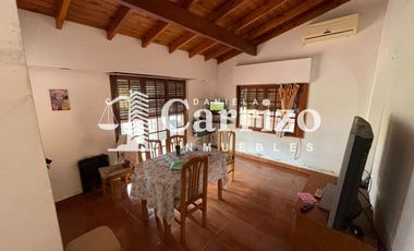 Excelente casa en venta en Ituzaingó Sur. Firpo 94