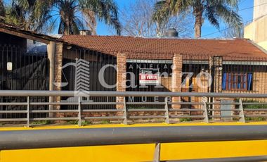 Excelente casa en venta en Ituzaingó Sur. Firpo 94