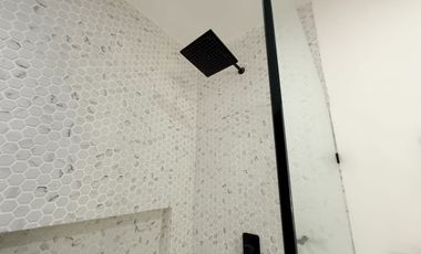 Amplio departamento de 3 recamaras en venta en Versalles, Puerto Vallarta