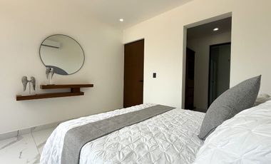 Amplio departamento de 3 recamaras en venta en Versalles, Puerto Vallarta