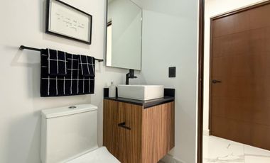 Amplio departamento de 3 recamaras en venta en Versalles, Puerto Vallarta