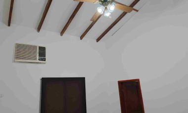 Alquilo casa amoblada 3 habitaciones en Salinas diagonal al hotel Barceló Colón