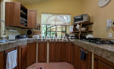 VENTA DE CASA CON BUNGALOW EN SANTA MARIA AHUACATITLAN