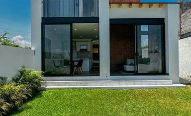 VENTA DE CASA CON ALBERCA EN SANTA FE MORELOS