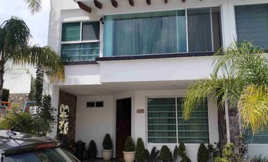 SE VENDE CASA EN Circuito los Mirasoles, Morelia, Michoacán, México