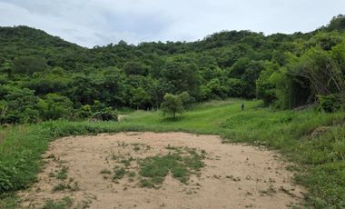 Sea View 4 Rai (6400 sq.m.) Land Plot near mountain for Sale at Huahin Soi 88, Price 8 M Baht per rai