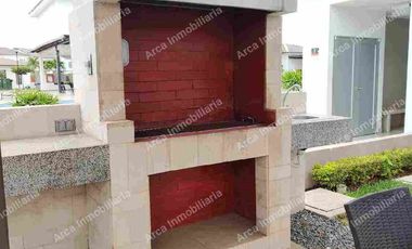 Alquiler Casa en Urbanizacion Vilanova