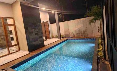 Rumah+Kolam renang 5Kt, 6Km, jl Kahuripan, Sumber, Banjarsari,Solo