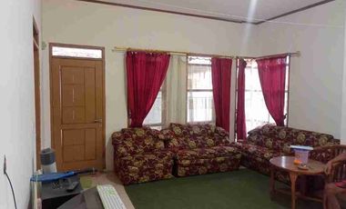 Rumah pinggir jln Cimanggung dkt sekolah sd