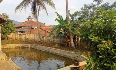 Rumah pinggir jln Cimanggung dkt sekolah sd
