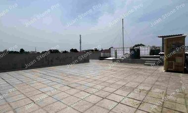 RUMAH MEWAH DEKAT PINTU TOL CISALAK,DEPOK.BANGUNAN KOKOH,HIGH CEILLING