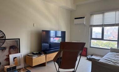 One Bedroom Condo Unit in Kapitolyo for Sale