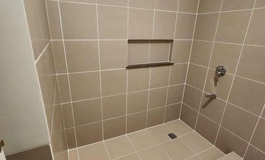 🏙️ Brand-New 2BR w/ Balcony for RENT | Manila Skyline + Manila Bay View | Free WiFi | The Aston Place, Pasay