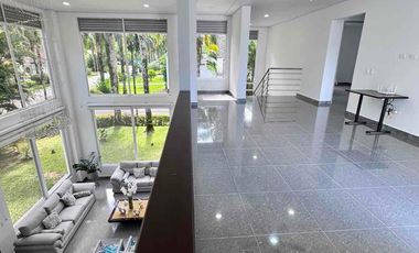 Casa Campestre de lujo Privada: un Refugio, exclusivo de naturaleza y hermosos acabados