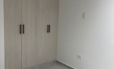 ALQUILO DEPARTAMENTO EN KENNEDY NORTE .