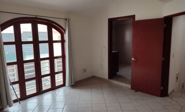 Preciosa Casa En Coto Pequeño Cerca Costco Sur