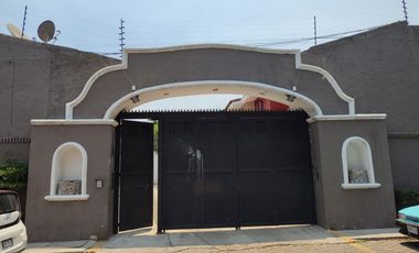 Preciosa Casa En Coto Pequeño Cerca Costco Sur