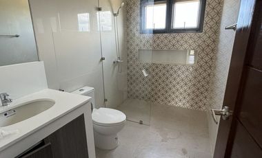 5 Bedroom 5BR Semi-Furnished House and Lot in Venare, Laguna