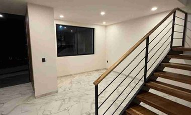 Casa Nueva en Venta en LomAlta en Ciudad Tres Marías