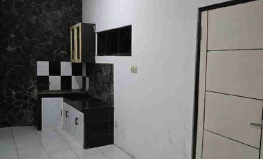 Rumah Pojok dan Luas Di Pusat Kota Jember