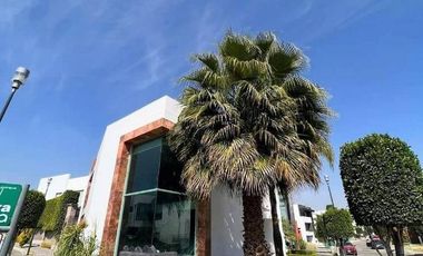 CASA EN RENTA EN LOMAS DE ANGELOPOLIS PUEBLA