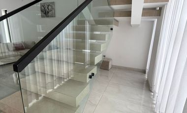 VENDO CASA EN CONDADO VICOLLINCI.