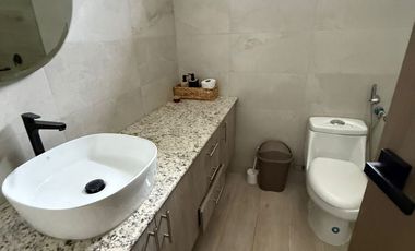 VENDO CASA EN CONDADO VICOLLINCI.