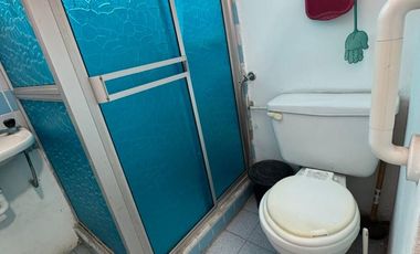 KENNEDY NUEVA VENDO CASA RENTERA