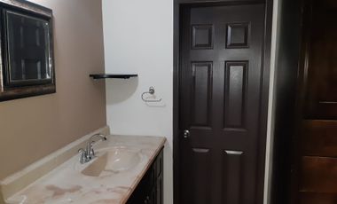 CASA DE RENTA EN BALBOA RESIDENCIAL