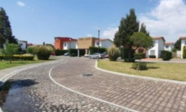 CASA EN VENTA DE REMATE BANCARIO EN CALIMAYA, TOLUCA, ESTADO DE MEXICO.