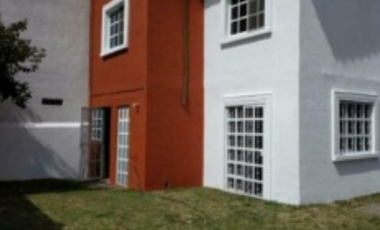 CASA EN VENTA DE REMATE BANCARIO EN CALIMAYA, TOLUCA, ESTADO DE MEXICO.