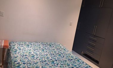 RECAMARA EN RENTA EN CASA DE UN MATRIMONIO