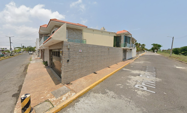 CASA EN VENTA EN BOCA DEL RIO VERACRUZ DE REMATE YA ADJUDICADO