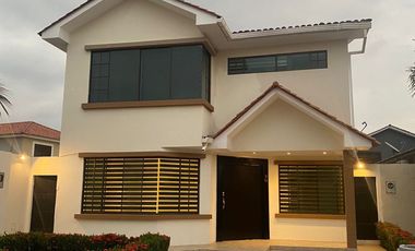 CIUDAD CELESTE - LA SERENA CASA EN VENTA