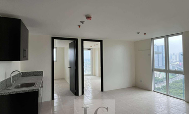 2 Bedroom with balcony in Kasara Rent to Own Condo For Sale near Tiendesitas Pet Friendly