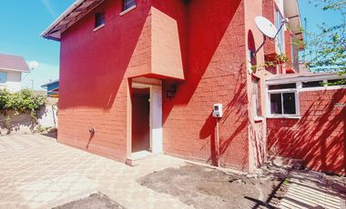 Cómoda Casa de 4 Habitaciones en Maestranza, San Bernardo