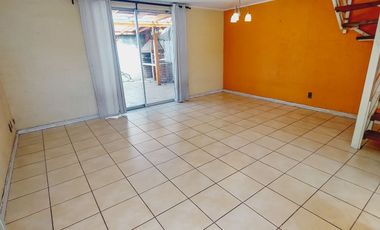 Cómoda Casa de 4 Habitaciones en Maestranza, San Bernardo