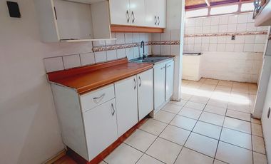 Cómoda Casa de 4 Habitaciones en Maestranza, San Bernardo