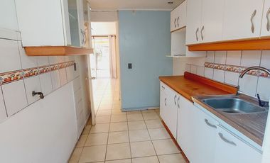 Cómoda Casa de 4 Habitaciones en Maestranza, San Bernardo