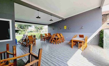 rumah 2 lantai luas jalan lebar Kerten Laweyan solo harga miring