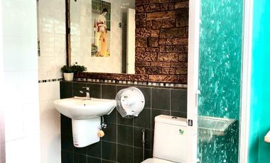 Hot Deal! Prime location near Suvarnabhumi Airport. 3-Storey Townhouse, Grandity Suvarnabhumi Village Land size: 18.7 sq. wah (74.8 sq.m.)