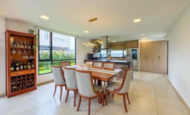 casa moderna 1 año de construcción